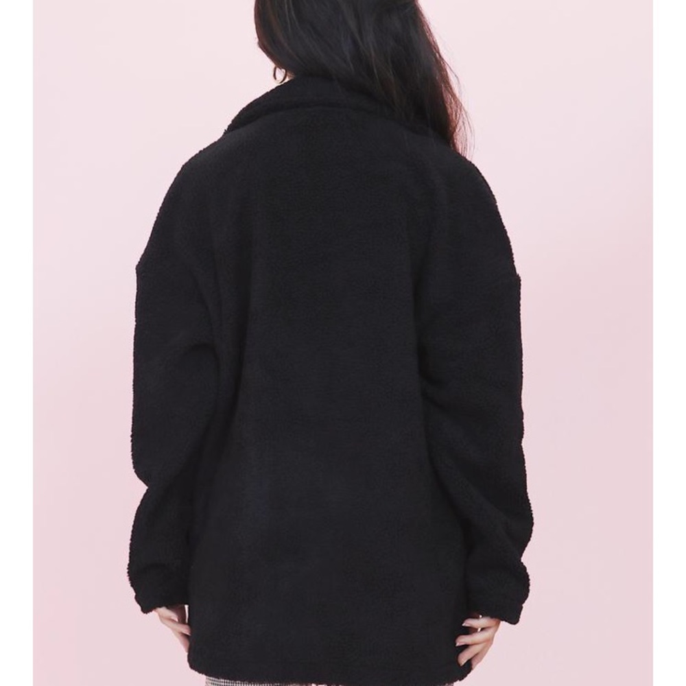 Fluffy pile coat from crybaby - Picture 6 of 7